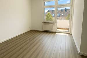 Wunderschöne 3 Zimmer Altbauwohnung mit zwei Balkonen in D-Friedrichstadt – Kirchfeldstraße 171, 40215 Friedrichstadt, Düsseldorf – Vorschaubild 5