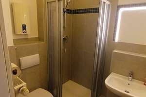 Property thumbnail 13