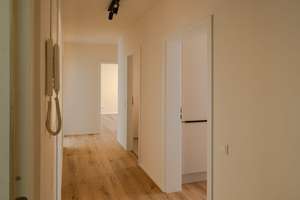 Frisch sanierte 3-Zi.-Wohnung im 1. OG mit Balkon – Die vollständige Adresse der Immobilie erhältst du vom Anbieter., 79104 Herdern-Nord, Freiburg im Breisgau – Vorschaubild 6