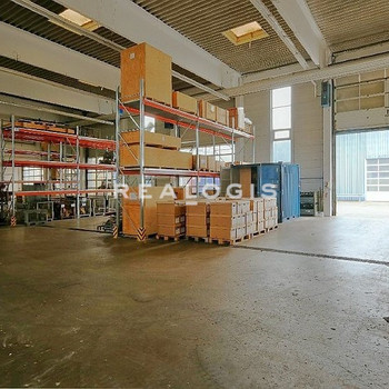Bayreuth, ca. 2.000 m² Lager- und Produktionsfläche mit guter Anbindung zu vermieten