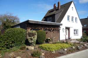 Ein Traum für Gartenliebhaber - reizendes Häuschen in ruhiger Lage von Jever! – Friesland (Kreis) – Vorschaubild 2