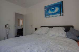 Ein Zuhause mit außergewöhnlichen Möglichkeiten -  stilvolles Zweifamilienhaus in Frankfurt-Harheim – 60437 Harheim, Frankfurt am Main – Vorschaubild 22