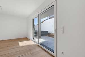 GOLISCH.immo | Exklusive 3-Zimmer-Wohnung am beliebten Flößerpark in Augsburg – Hanauer Straße 6, 86165 Augsburg – Vorschaubild 4