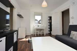 Modern möblierte Wohnung mit Loggia in Stuttgart Bad Cannstatt – Die vollständige Adresse der Immobilie erhältst du vom Anbieter., 70372 Seelberg, Stuttgart – Vorschaubild 7