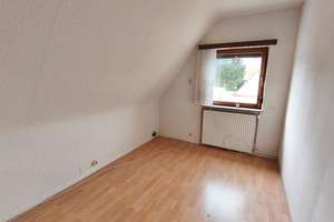 Sanierungsbedürftige, kleine Doppelhaushälfte mit Garten in ruhiger Lage von Uetersen – Die vollständige Adresse der Immobilie erhältst du vom Anbieter., 25436 Uetersen – Vorschaubild 15