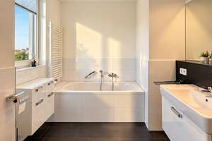 Luxuswohnung am Zwenkauer See – 3 Zimmer | Seeblick | Designerküche | großer Balkon | Klimaanlage | – 4442 Zwenkau – Vorschaubild 6