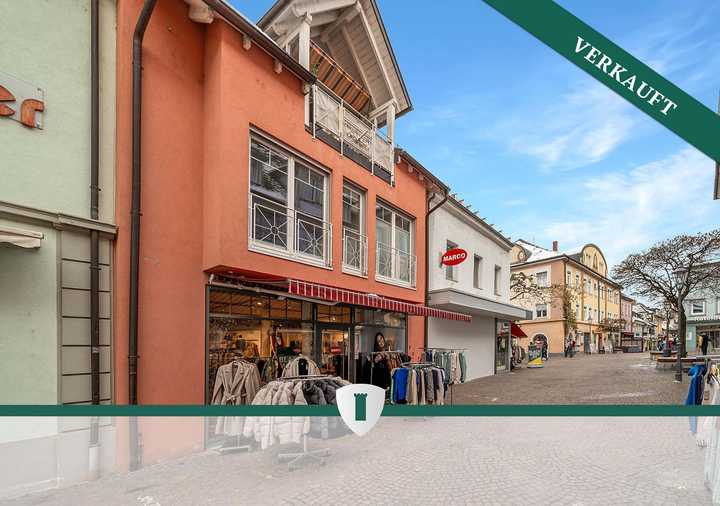Stilvolle, freiwerdende 2,5-Zi.-Whg. mit Aufzug in Top-Lage zentral in der Altstadt/ Fußgängerzone