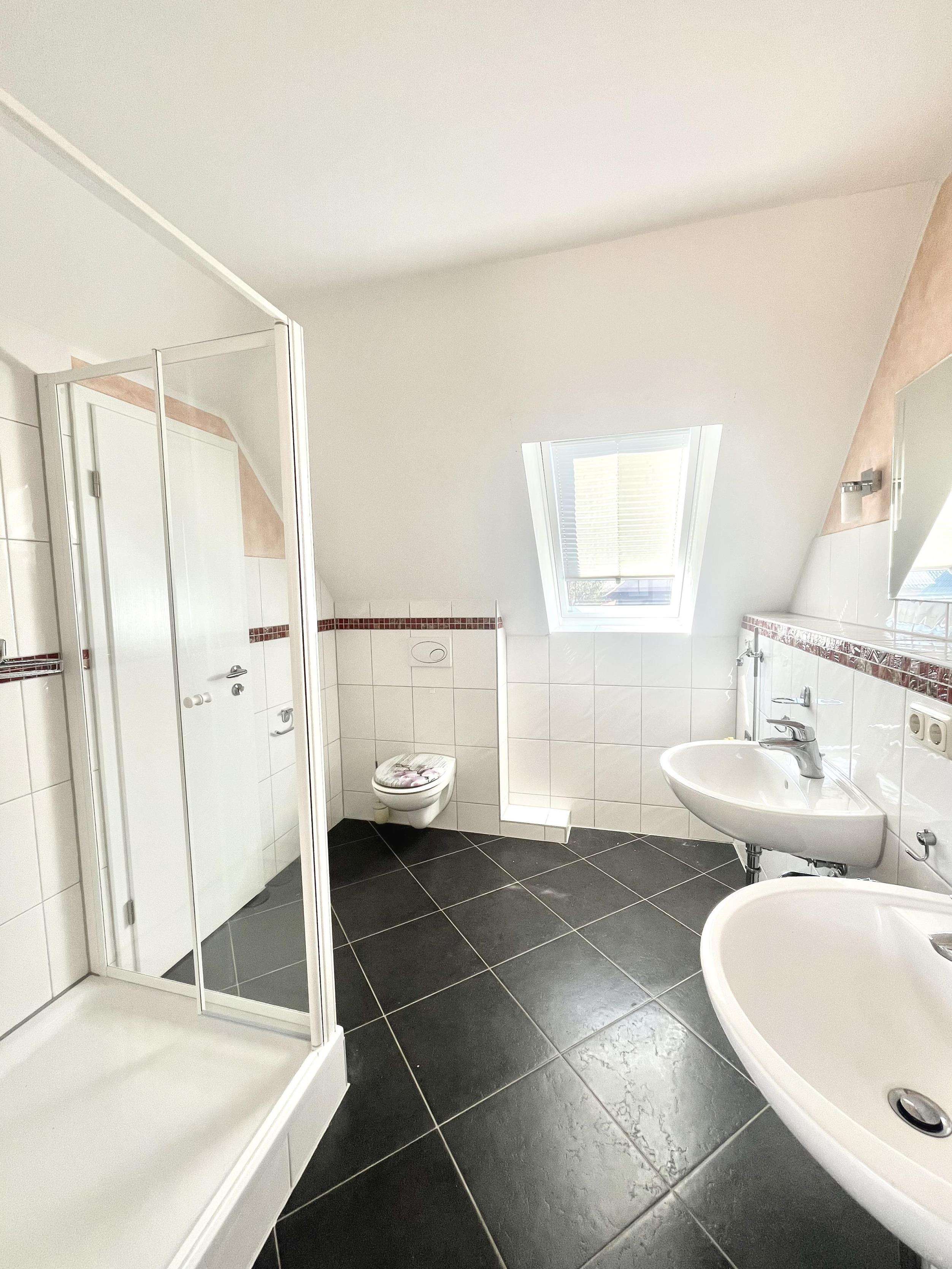 Immobilie in Kühlungsborn - ''Sie werden ein größeres Haus brauchen''
 Kühlungsborn-West / Holmblick - Bild 0