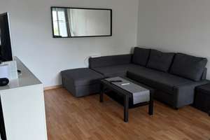 Helle & gepflegte 2-Zimmer-Wohnung mit Balkon und Garage in München-Moosach – Bingener Straße 18, 80993 Alt-Moosach, München – Vorschaubild 2