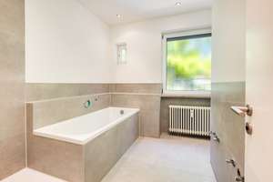 Harlaching-Menterschwaige: traumhaftes 4-Zimmer Penthouse – Die vollständige Adresse der Immobilie erhältst du vom Anbieter., 81545 Harlaching, München – Vorschaubild 7