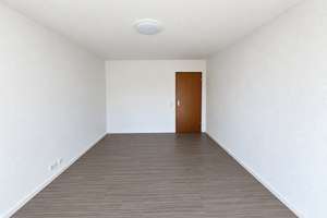 S-Riedenberg: Großzügige 5-Zimmer-Maisonette in ruhiger Lage – 70619 Riedenberg, Stuttgart – Vorschaubild 10
