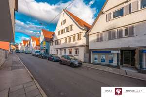 Kapitalanleger aufgepasst!
Vermietete Wohnung in einem kernsanierten MFH mitten in Untertürkheim – Die vollständige Adresse der Immobilie erhältst du vom Anbieter., 70327 Untertürkheim (Ortsteil), Stuttgart – Vorschaubild 4