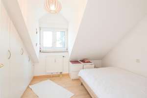 Lichtdurchflutetes Wohnen direkt am Ostpark mit Balkon – Hofangerstr 38, 81735 Ramersdorf, München – Vorschaubild 4