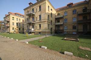 Property thumbnail 1