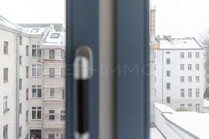 Wunderbare 2 Zimmer-Wohnung in 1A Lage Charlottenburg zu verkaufen! – Die vollständige Adresse der Immobilie erhältst du vom Anbieter., 10625 Charlottenburg, Berlin – Vorschaubild 9