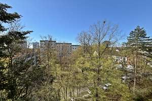 MIT BLICK INS GRÜNE: SAN.-BEDÜRFTIGE 2-ZI-ETW MIT SÜDBALKON, LIFT UND TG-STELLPLATZ IN ER-BÜCHENBACH – Kulmbacher Straße 14, 91056 Büchenbach Nord, Erlangen – Vorschaubild 18