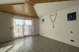 Gelegenheitskauf - Neueres Zweifamilienhaus mit PV-Anlage in Kelheim-Thaldorf - Baujahr 2001 – Kelheim (Kreis) – Vorschaubild 22