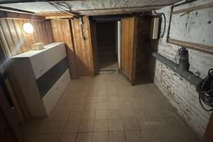 Ansprechendes und modernisiertes 6-Zimmer-Reihenhaus mit luxuriöser Innenausstattung in Duisburg – Schloßstraße 41, 47179 Aldenrade, Duisburg – Vorschaubild 29