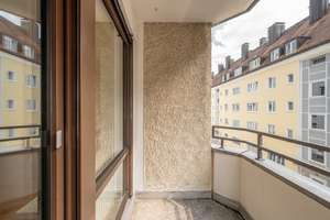 AIGNER - Seltene Gelegenheit: Großzügige 3-Zimmer-Wohnung mit drei Balkonen in Top-Lage – Die vollständige Adresse der Immobilie erhältst du vom Anbieter., 80796 Neuschwabing, München – Vorschaubild 7