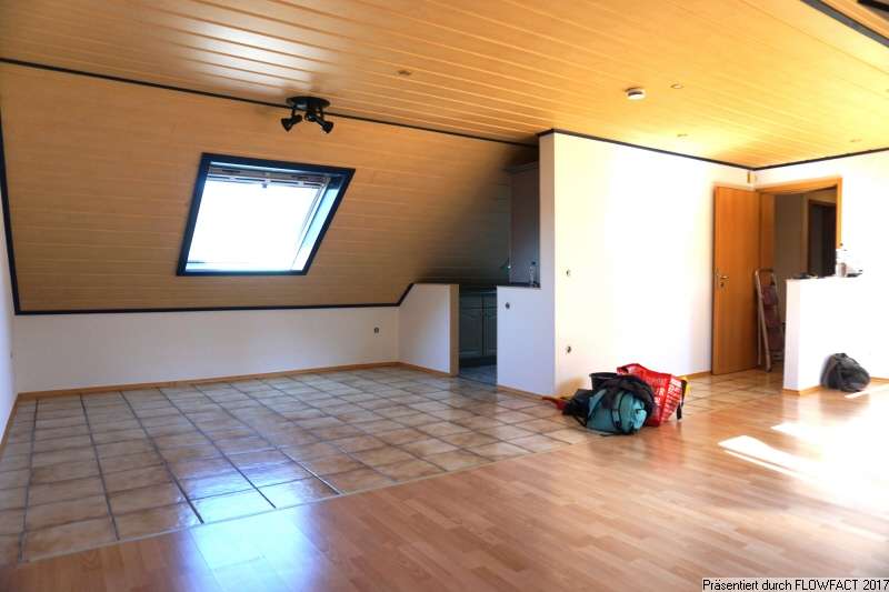 Immobilie in Wipperfürth - Schöne 5-Zimmerwohnung in ruhiger Wohnstraße als Kapitalanlage - Bild 0