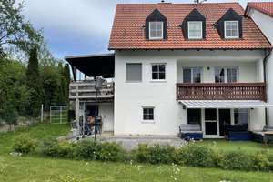 Großzügige Doppelhaushälfte in idyllischer Lage von Erding! – Die vollständige Adresse der Immobilie erhältst du vom Anbieter., 85435 Erding – Vorschaubild 1