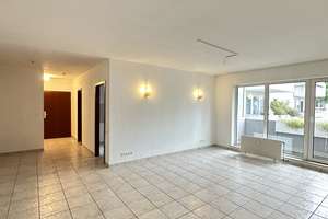 Helle und gepflegte 2-Zimmer-Wohnung mit Balkon in Solingen-Ohligs