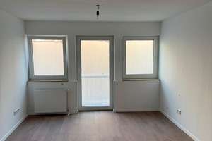 Sanierte 1-Zimmer Wohnung mit gehobener Innenausstattung im Frankenbergviertel  – Moltkestrasse  19, 52066 Burtscheider Kurgarten, Aachen – Vorschaubild 3