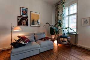 Helle und schön renovierte Wohnung mit großem Balkon, am Rand des Schillerkiezes. – Berlin – Vorschaubild 4