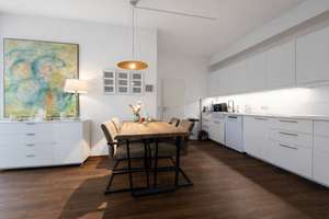 Modernisierte 3-Zimmer-Wohnung mit Balkon und Aufzug in Düsseldorf-Unterbilk – Reichsstr. 41, 40217 Unterbilk, Düsseldorf – Vorschaubild 3