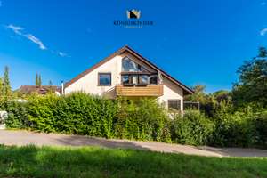 Dreifamilienhaus mit großem Grundstück und Entwicklungspotenzial