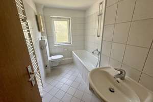 Lichtdurchflutete 2-Zimmer-Erdgeschosswohnung mit modernem Bad & 150 € Renovierungsgutschein – Auf der Kappe 34, 38229 Gebhardshagen, Salzgitter – Vorschaubild 5