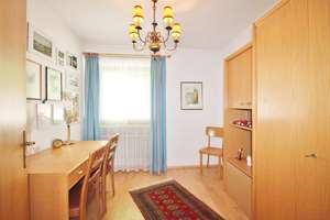 "Exklusive Premiumlage in Passau"
Großzügige Villa mit reichlich Platz, viel Privatsphäre und traum – Die vollständige Adresse der Immobilie erhältst du vom Anbieter., 94034 Hacklberg, Passau – Vorschaubild 31