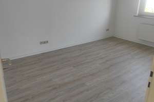 Ihr neues Zuhause: helle 3-Zimmer-Wohnung im Seeviertel – Riesentrapp 30, 38226 Lebenstedt, Salzgitter – Vorschaubild 3