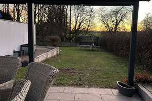 Freistehendes Haus mit unverbaubarem Blick auf Pferde und den Sonnenuntergang – Die vollständige Adresse der Immobilie erhältst du vom Anbieter., 40489 Kalkum, Düsseldorf – Vorschaubild 2