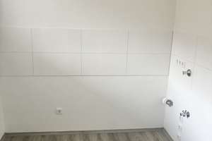 Schöne 2-Zimmer-Wohnung mit Balkon und Tageslichtbad – Philosophenweg 9, 45279 Freisenbruch, Essen – Vorschaubild 4