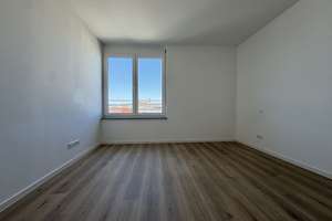 Traumhafte 2,5 -Zimmer-Wohnung mit Ankleidebereich – Von-Hünefeld-Straße 24, 89231 Neu-Ulm – Vorschaubild 4