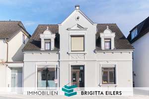 Frisch Renoviert & Barrierearm: Großzügige 2-Zimmer-Erdgeschoss-Wohnung mit Duschbad & Einbauküche!
