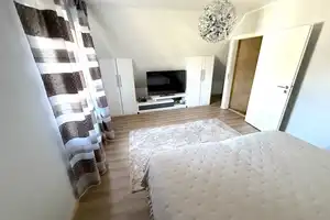 **RESERVIERT**Exklusives Reihenendhaus in Hamburg–Eißendorf – Stil, Komfort & Lebensqualität – Hamburg – Vorschaubild 17