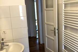 Möblierte 2-Zimmer-Wohnung mit Balkon in Lokstedt zur Zwischenmiete (12 Monate) mit Übernahmeoption – Widukindstraße x, 22529 Lokstedt, Hamburg – Vorschaubild 13