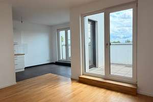 Schmuckstück zur Miete: 2-Zimmer-Wohnung mit riesiger Terrasse & Einbauküche – Am Amtsgraben 24, 12559 Köpenick, Berlin – Vorschaubild 8