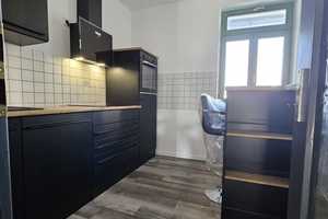Renovierte 3 Raumwohnung mit Einbauküche, Balkon, Badewanne u. separater Dusche in Chemnitz  – Kantstraße 65, 9126 Chemnitz – Vorschaubild 3
