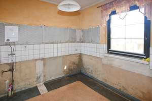 Ruhig gelegenes Haus mit großzügigem Grundstück und viel Potenzial... – Die vollständige Adresse der Immobilie erhältst du vom Anbieter., 39288 Burg – Vorschaubild 3