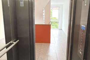 moderne 3-Zi.-Wohnung im 1.OG mit Südbalkon, Aufzug, Einbauküche und Stellplatz – Gutbrodstr. 86, 70193 Hölderlinplatz, Stuttgart – Vorschaubild 7