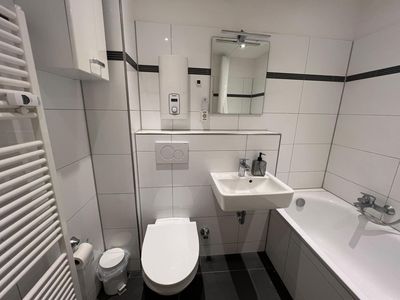 OBERBILKER ALLE -  ZENTRAL - SANIERT - MIT BALKON