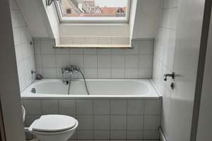 2,5-Zimmer-Dachwohnung mit Balkon und Tiefgaragenstellplatz in Ulm-Mitte – Die vollständige Adresse der Immobilie erhältst du vom Anbieter., 89073 Mitte, Ulm – Vorschaubild 11
