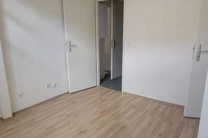 WOW *Paul & Partner* KLEINE, SCHÖNE, GEPFLEGTE 2-ZIMMER-WOHNUNG – MITTEN IN WIESBADEN! – Die vollständige Adresse der Immobilie erhältst du vom Anbieter., 65185 Westend / Bleichstraße, Wiesbaden – Vorschaubild 6