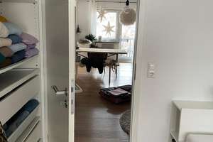 Stuttgart-West: 3-Zimmer-Wohnung in traumhafter Aussichtslage mit 2 Balkonenalkon – Obere Paulusstr. 80, 70197 Hasenberg, Stuttgart – Vorschaubild 10