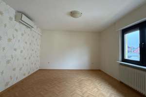 Einfamilienhaus mit Platz für zwei Generationen (keine abgeschl. Whg.) mit Dachterrasse und Garage – Lessingstraße 8, 68799 Reilingen – Vorschaubild 18