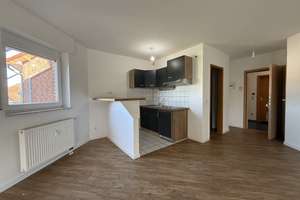 Große und helle 1-Zimmer-Wohnung im 2. Obergeschoss, mit Küchenzeile, Balkon & Stellplatz – Horner Straße 20, 33102 Kernstadt, Paderborn – Vorschaubild 5