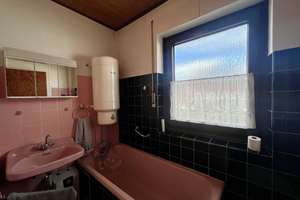 Wohnen und Arbeiten unter einem Dach...EFH mit Ladeneinheit in ER-Büchenbach – Die vollständige Adresse der Immobilie erhältst du vom Anbieter., 91056 Büchenbach Dorf, Erlangen – Vorschaubild 11